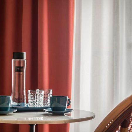 Bypillow Residence Abril Севиля Екстериор снимка